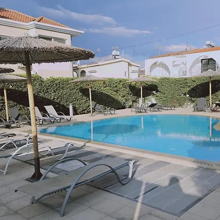 Stay White Petals Apartment Larnaca Exterior photo